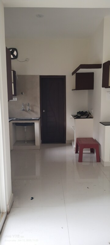 Master Bedroom in 2 BHK Apartment at Ten Madhapur, Madhapur – for Rent