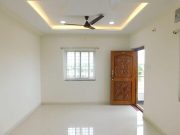 Room in 3 BHK Builder Floor at Financial District – for Rent
