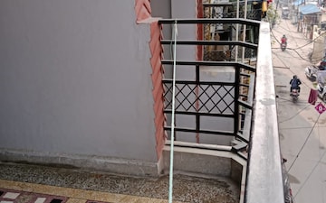 1 BHK Independent House For Rent in Sector 27