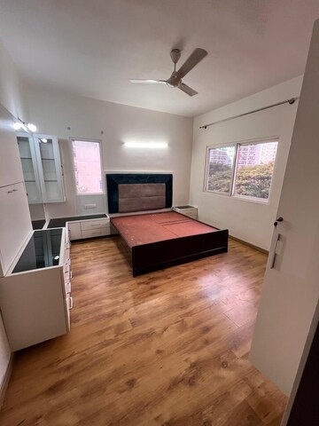 Room in 3 BHK Apartment at Prestige Shantiniketan, Whitefield – for Rent