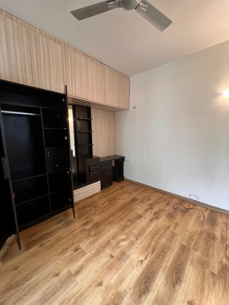 Room, prestige-shantiniketan 3 Bedroom 2292 Sq.Ft. Apartment In Whitefield Bangalore 8809601