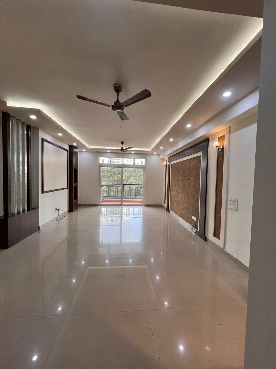 3 BHK + Servant Room 2292 Sq.Ft. Apartment in Prestige Shantiniketan