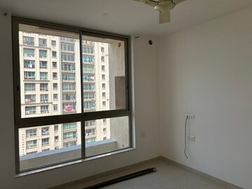 Room in 2 BHK Apartment at Hiranandani Estate – for Rent