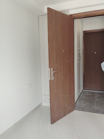 Room in 1 RK Builder Floor at Sector 46 – for Rent