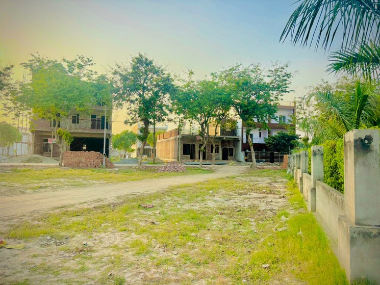 Garden, zestha-bhagirath-vihar-residency  250 Sq.Yd. Plot In Sector 27 Yamuna Expressway Greater Noida 8809608