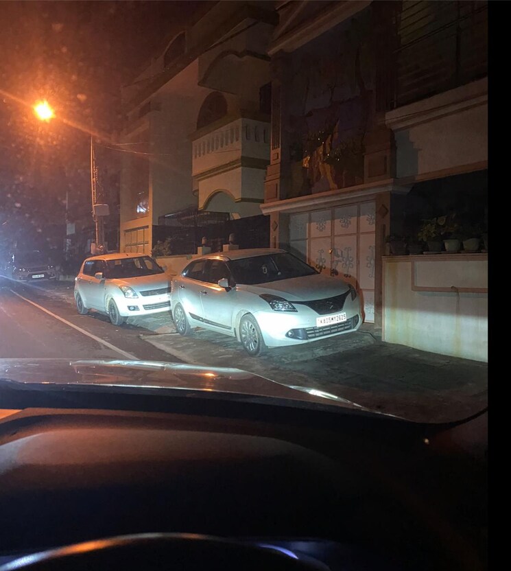  Parking, btm layout 3 Bedroom 2400 Sq.Ft. Independent House In Btm Layout Bangalore 8809617