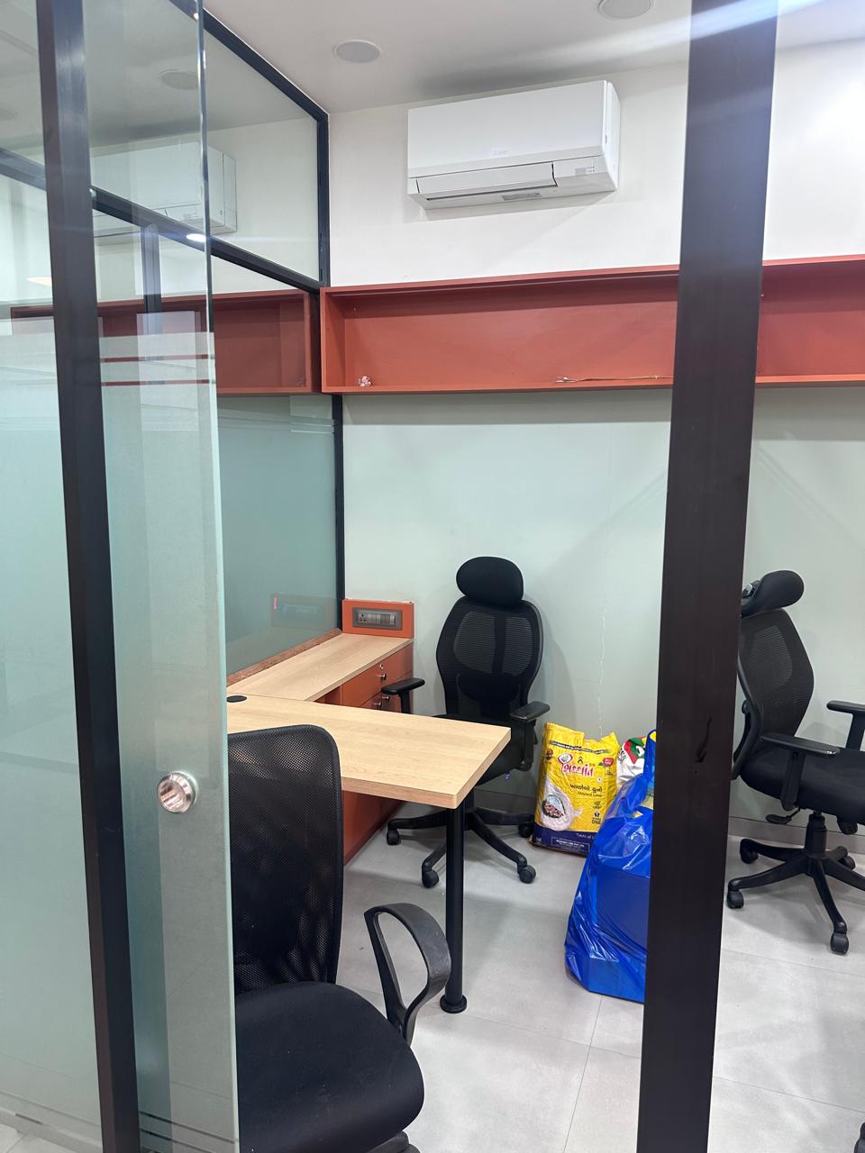 Office Space For Rent in Mspace