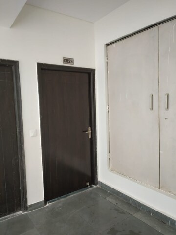 Room in 4 BHK Villa at Vasant Vihar – for Rent