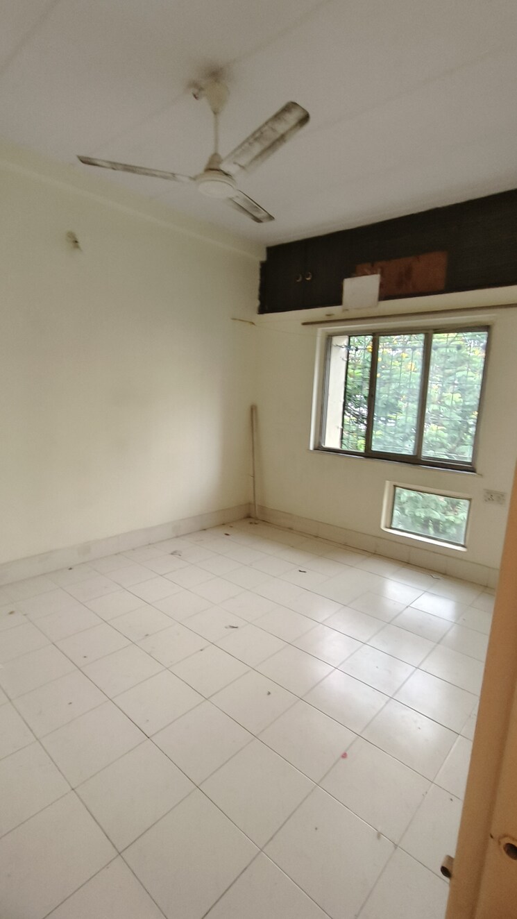 Bedroom, herumb-chs 2 Bedroom 585 Sq.Ft. Apartment In Kurla East Mumbai 8809666