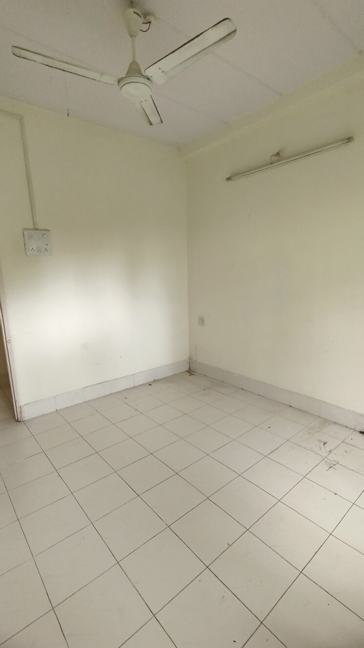 Bedroom, herumb-chs 2 Bedroom 585 Sq.Ft. Apartment In Kurla East Mumbai 8809666