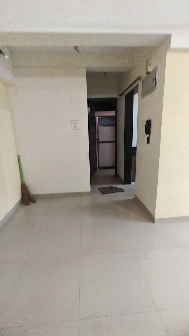 Room, hirani-haze-apartment 1 Bedroom 450 Sq.Ft. Apartment In Kurla East Mumbai 8809672
