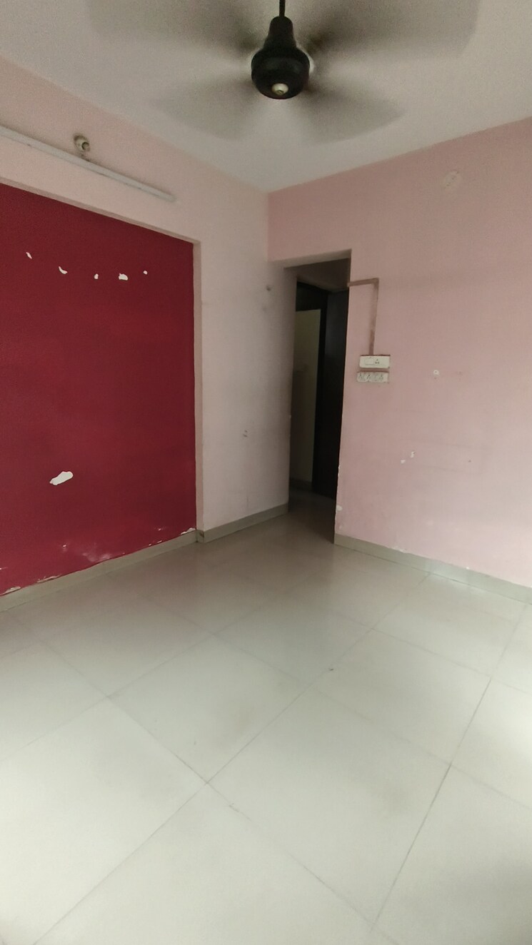 Room, hirani-haze-apartment 1 Bedroom 450 Sq.Ft. Apartment In Kurla East Mumbai 8809672