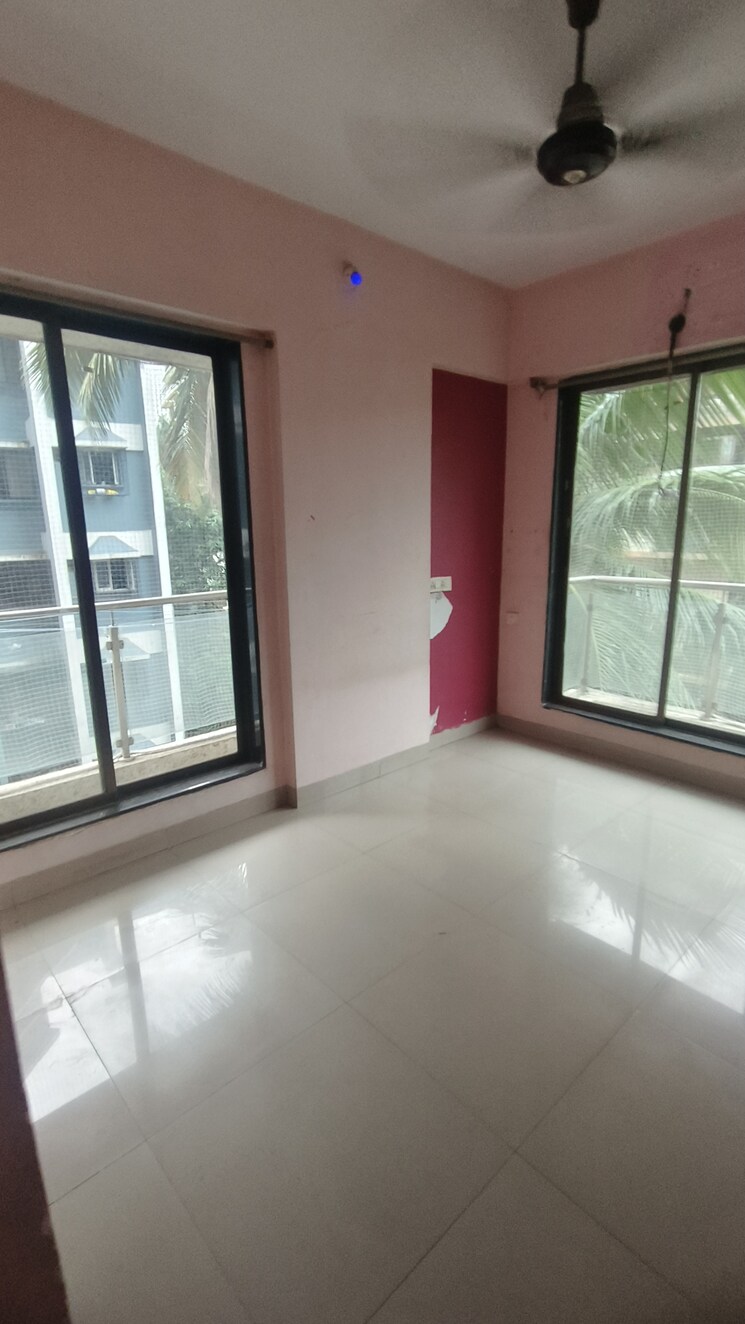 Room, hirani-haze-apartment 1 Bedroom 450 Sq.Ft. Apartment In Kurla East Mumbai 8809672