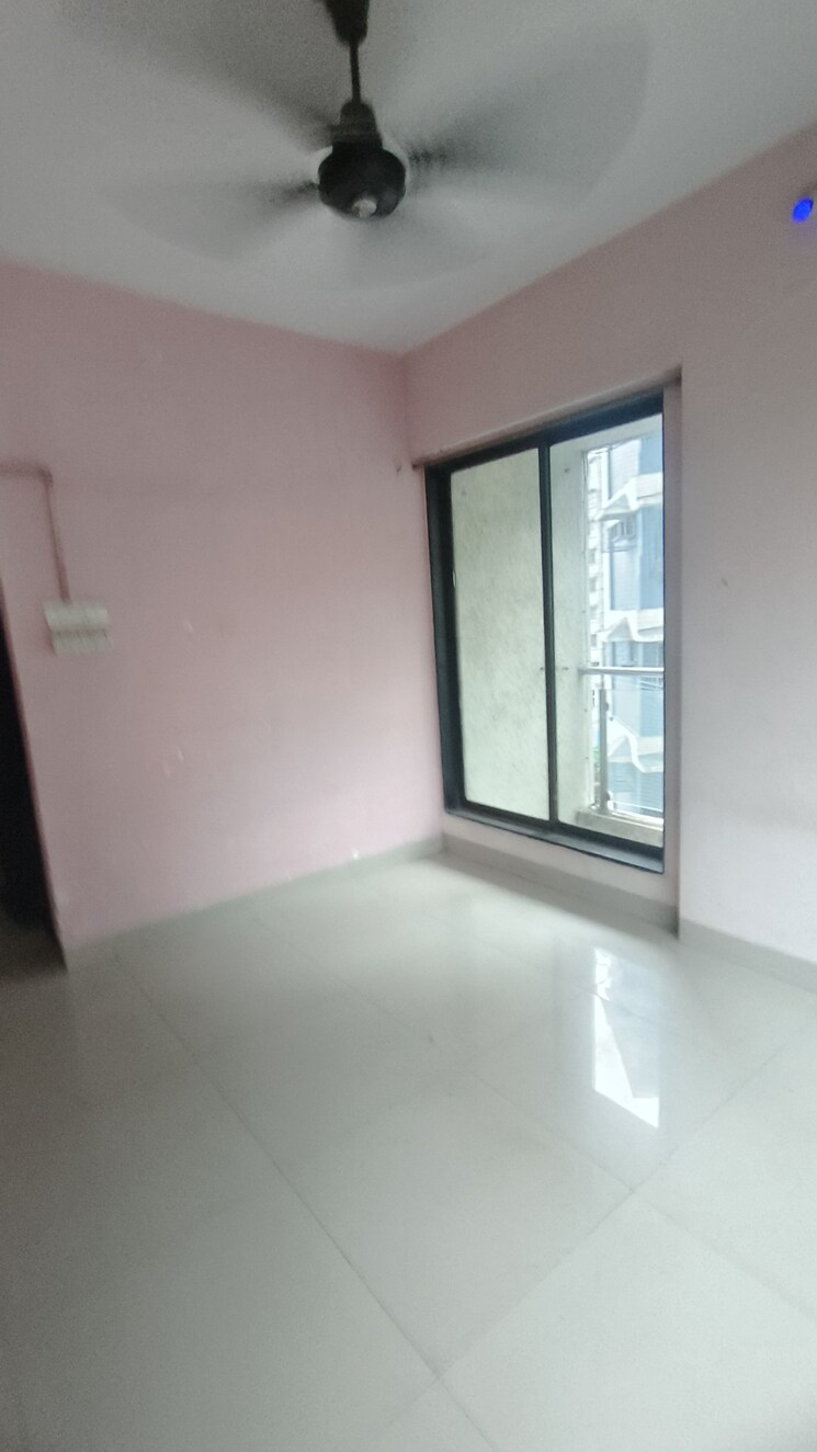 Room, hirani-haze-apartment 1 Bedroom 450 Sq.Ft. Apartment In Kurla East Mumbai 8809672