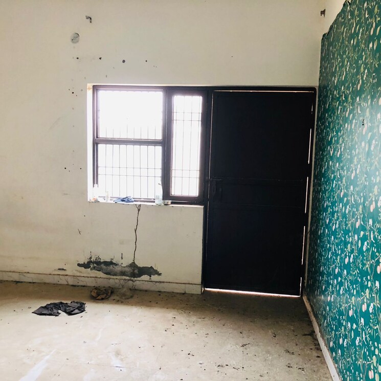 Room, ansal-sushant-city-sonipat  500 Sq.Yd. Plot In New Tara Nagar Sonipat 8809671