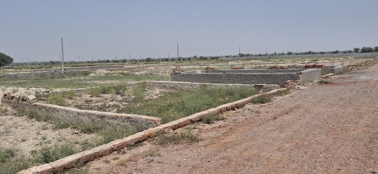 undefined, jewar  10000 Sq.Ft. Plot In Jewar Greater Noida 8809692