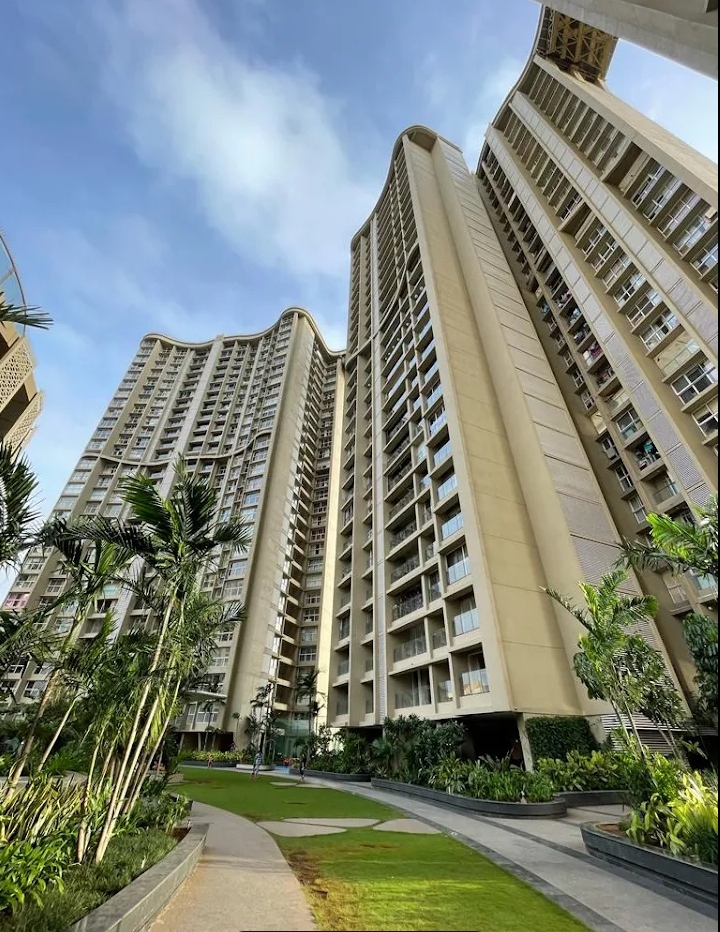 3 BHK + Pooja Room Apartment For Rent in Runwal Elegante