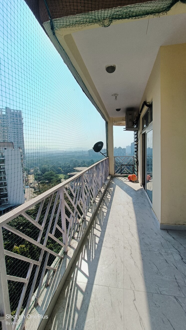 Balcony, amrapali-eden-park 3 Bedroom 1625 Sq.Ft. Apartment In Sector 50 Noida 8809720
