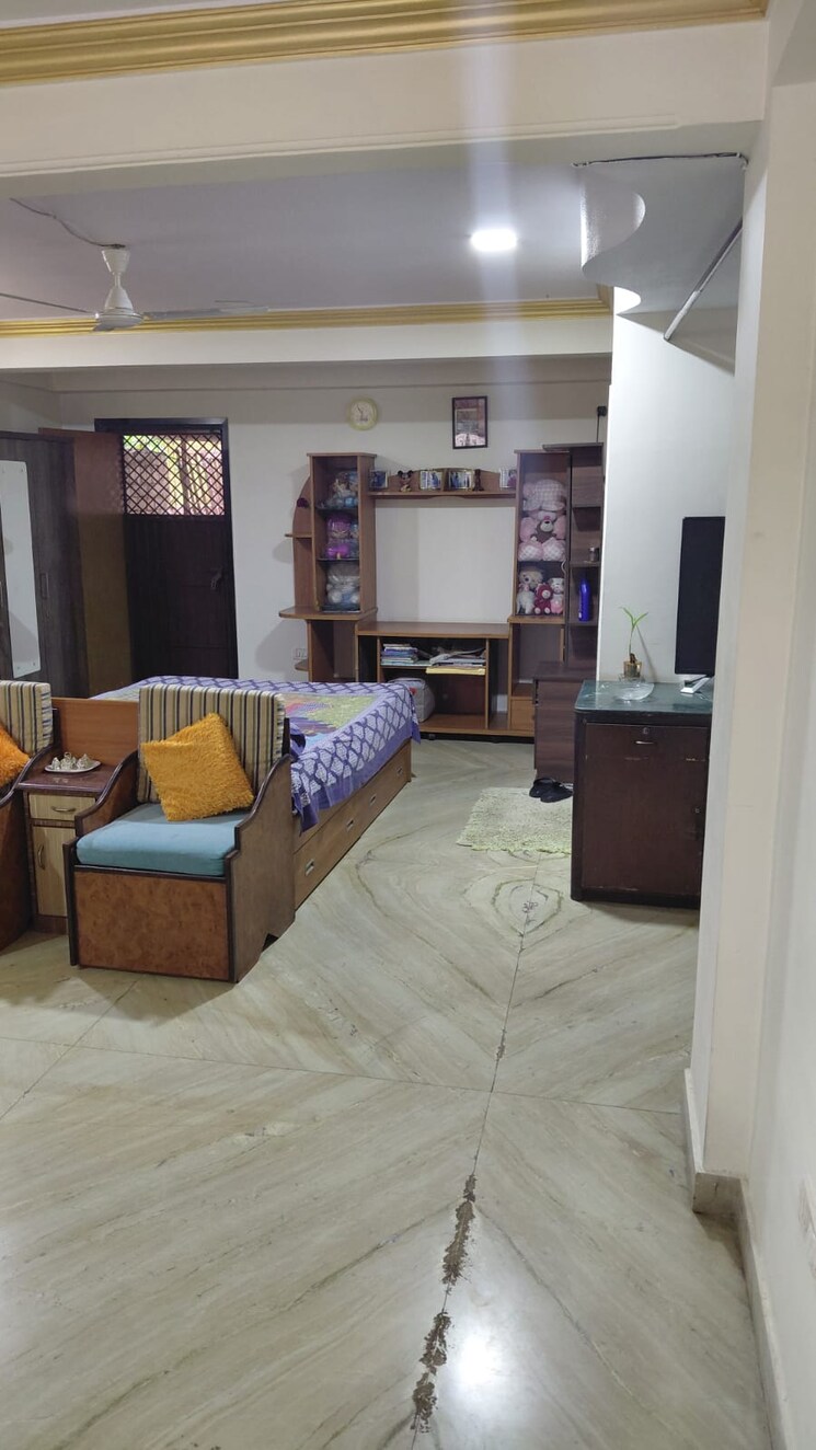Living Room, hill-garden 2 Bedroom 1500 Sq.Ft. Villa In Manpada Thane 8809525