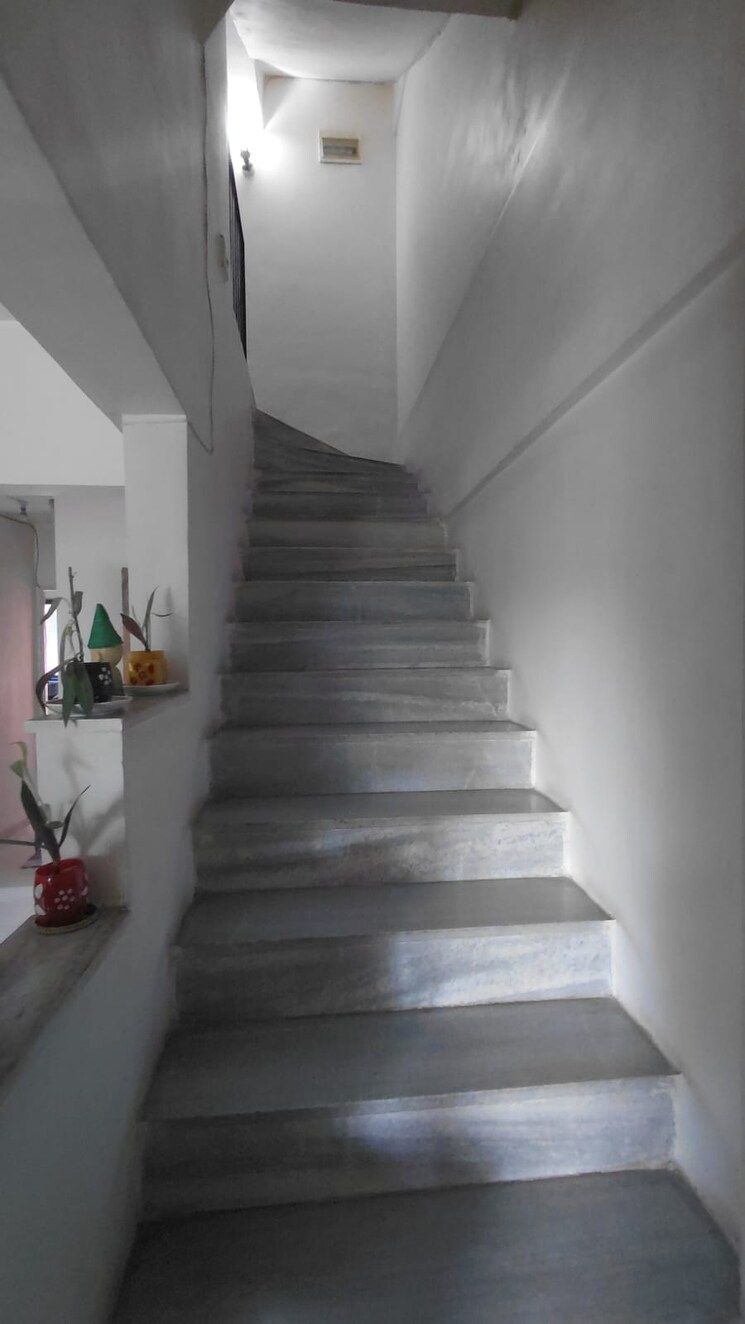 undefined, hill-garden 2 Bedroom 1500 Sq.Ft. Villa In Manpada Thane 8809525