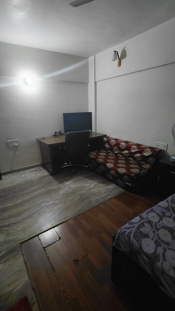 Master Bedroom in 2 BHK Villa at Hill Garden, Manpada – for Sale