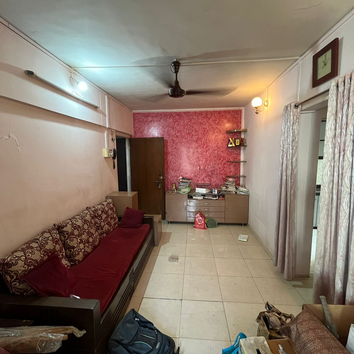 1 BHK Apartment For Rent in Sai Baba Complex Goregaon