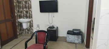 Master Bedroom in 2 BHK Builder Floor at SS Southend Floors, South City 2 – for Rent