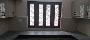 Room in 2 BHK Independent House at Sector 55 – for Rent