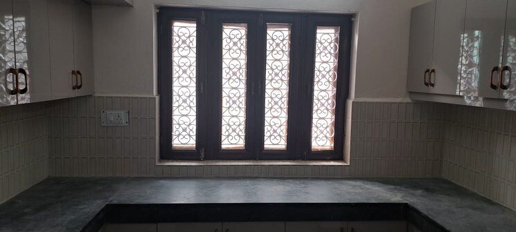 Room, sector 55 2 Bedroom 1250 Sq.Ft. Independent House In Sector 55 Noida 8809839