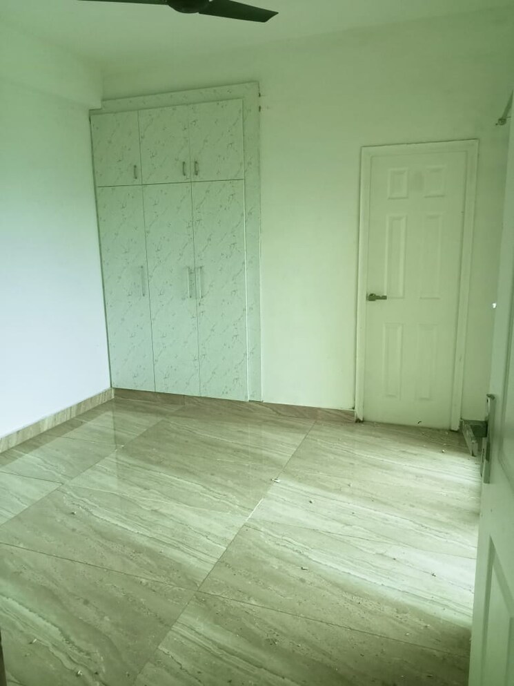 Room, migsun-vilaasa 2 Bedroom 660 Sq.Ft. Apartment In Eta Ii Greater Noida Greater Noida 8809838