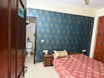 Bedroom in 3 BHK Villa at West End Colony – for Rent