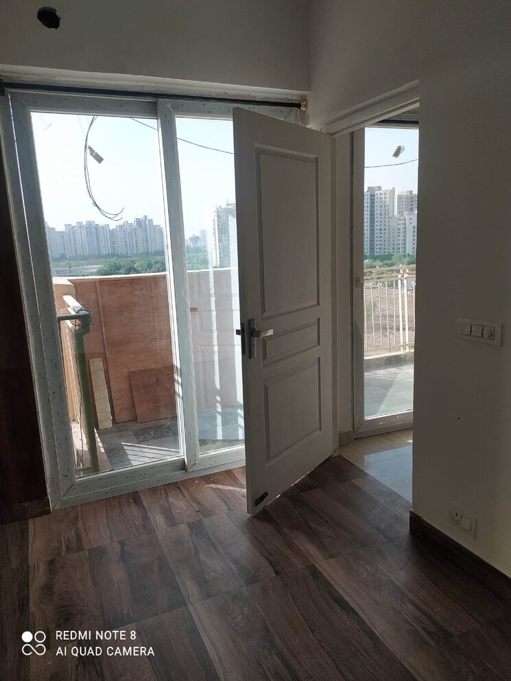 undefined, migsun-ultimo 2 Bedroom 1005 Sq.Ft. Apartment In Omicron Iii Greater Noida Greater Noida 8809864