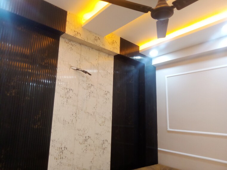 Kitchen, mahavir enclave 2 Bedroom 70 Sq.Yd. Builder Floor In Mahavir Enclave Delhi 8809928