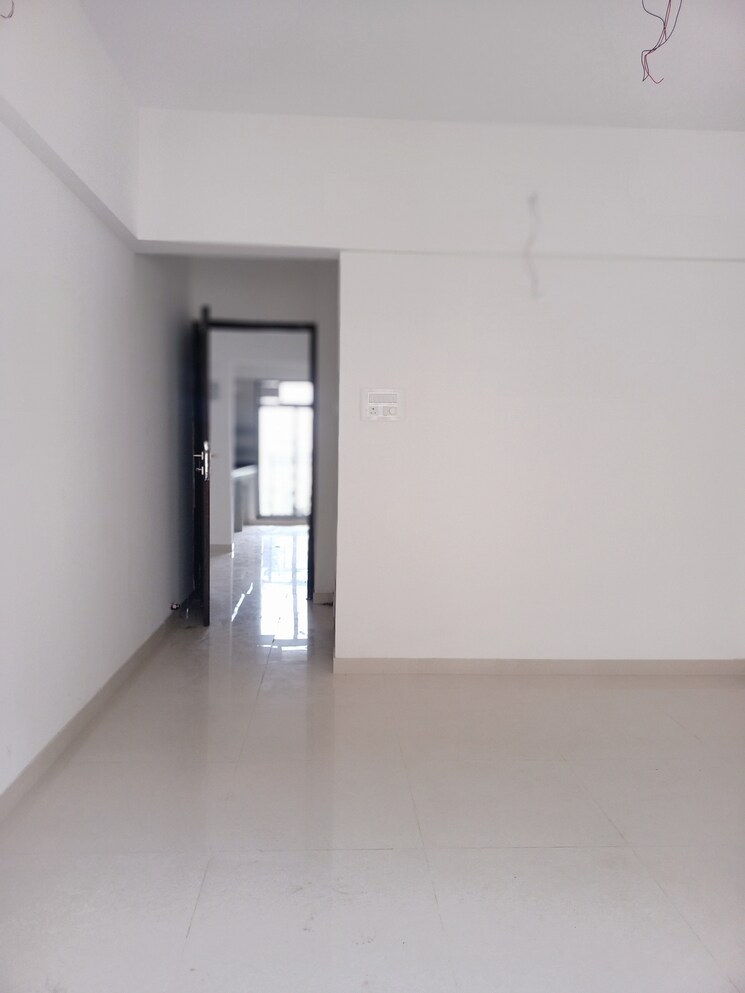 Room, bhimjyani-verraton 5 Bedroom 1700 Sq.Ft. Apartment In Manpada Thane 8809952