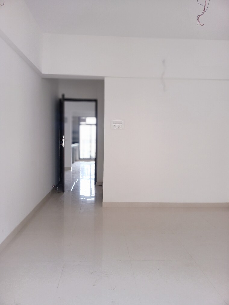 Room, bhimjyani-verraton 5 Bedroom 1700 Sq.Ft. Apartment In Manpada Thane 8809952