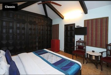 Bedroom in 4 BHK Villa at Shanti Niketan – for Rent