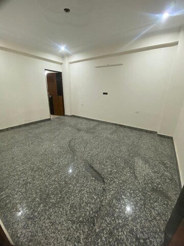 1 BHK Independent House For Rent in Sector 116