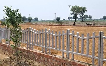 Plot For Sale in Jewar