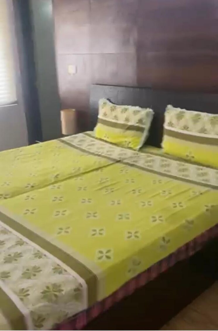 Bedroom, uppal-plumeria-garden-estate 3 Bedroom 1737 Sq.Ft. Apartment In Omicron Iii Greater Noida Greater Noida 8810086