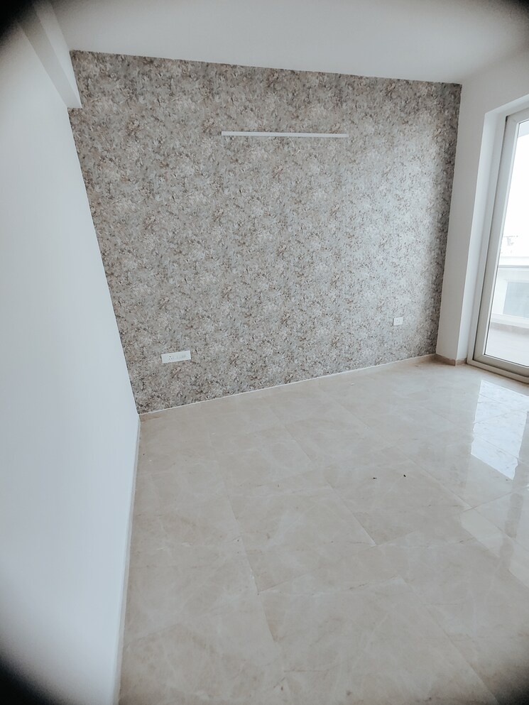 Room, omaxe-royal-residency-faridabad 3 Bedroom 1925 Sq.Ft. Apartment In Sector 79 Faridabad 8810187