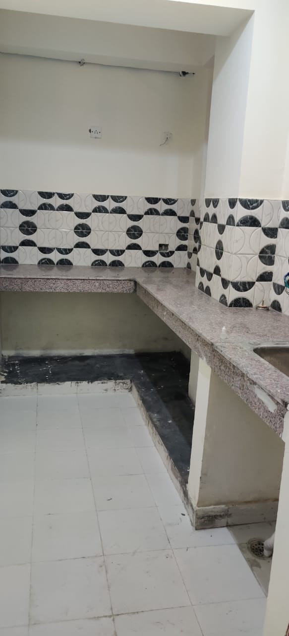 2 BHK 1095 Sq.Ft. Apartment in Milan Earth