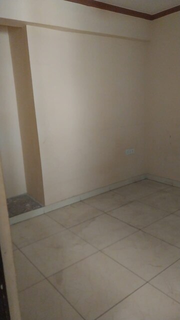 Room in 3.5 BHK Apartment at Sanchar Residency, Raj Nagar Extension – for Sale