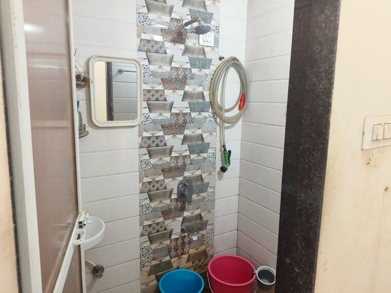 Bathroom, ulwe sector 19 1 Bedroom 650 Sq.Ft. Apartment In Ulwe Sector 19 Navi Mumbai 8810231