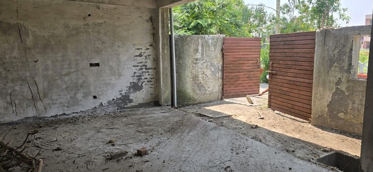 Exterior View, alpha 1 greater noida  200 Sq.Mt. Plot In Alpha 1 Greater Noida Greater Noida 8810236