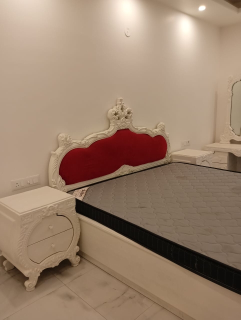 4 BHK Builder Floor For Rent in Saket