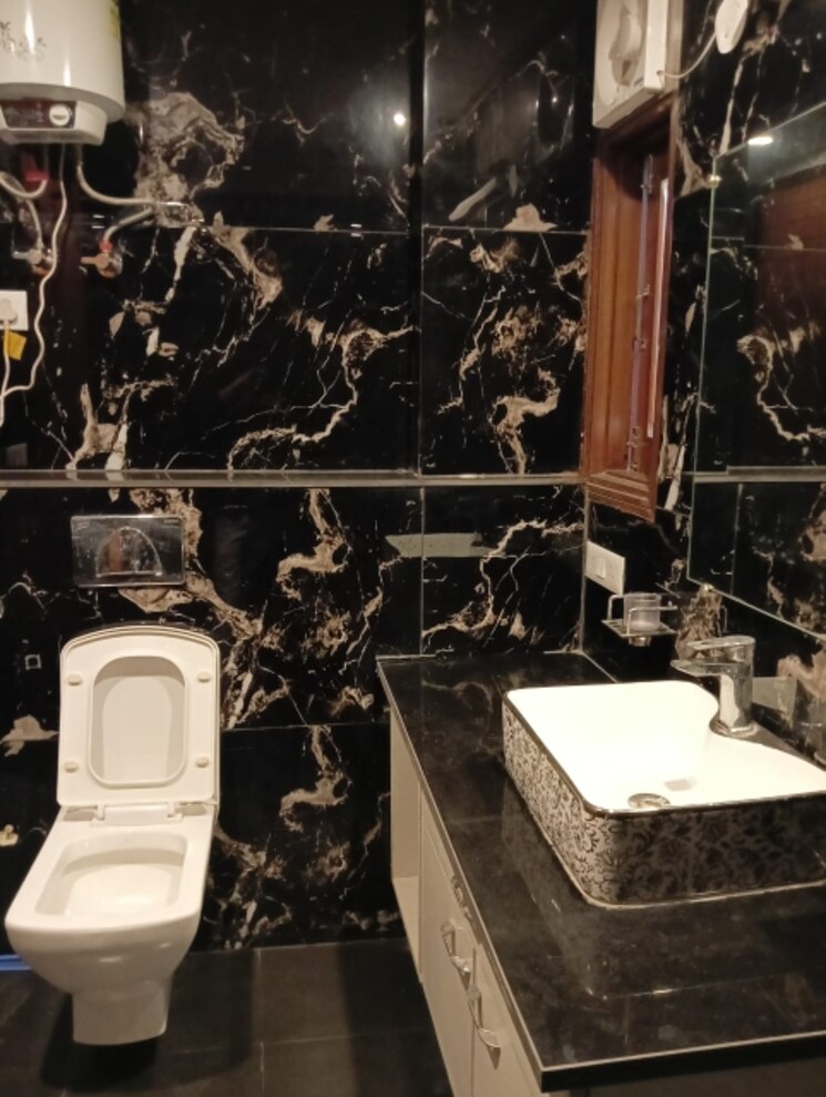 Attached Bathroom, saket 4 Bedroom 2000 Sq.Ft. Builder Floor In Saket Delhi 8810260