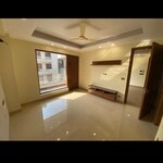 3 BHK + Pooja Room,Servant Room 204 Sq.Yd. Builder Floor in Sushant Lok 3