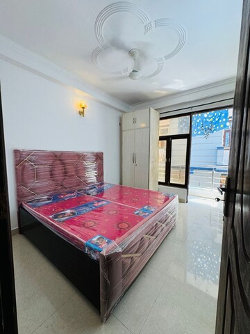 Bedroom in 2 BHK Builder Floor at Saket – for Rent