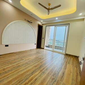 Room in 3 BHK Builder Floor at Ansal API Esencia, Sector 67 – for Sale