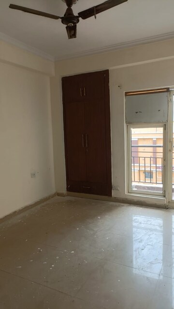 2 BHK Apartment For Rent in Gaurs Siddhartham, Siddharth Vihar